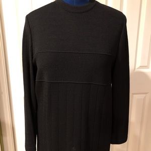 St. John Basic long tunic sweater